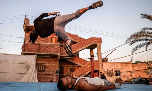 Egyptian enthusiasts get American wrestling off the ground