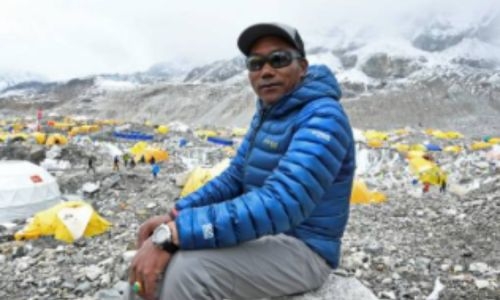 Nepal's 'Everest Man' claims record 30th summit