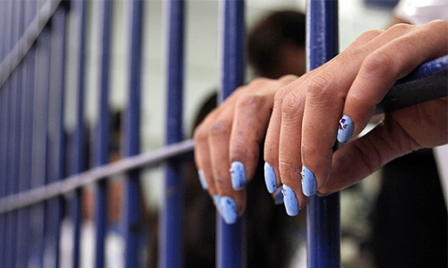  Bahrain court cancels jail term of fighter women