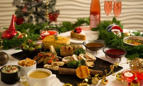  Christmas celebrations at the Gulf Hotel