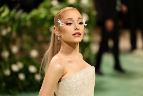 Ariana Grande ‘can’t stop crying’ over Oscar nomination