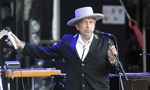 US songwriter Bob Dylan wins Nobel Literature Prize