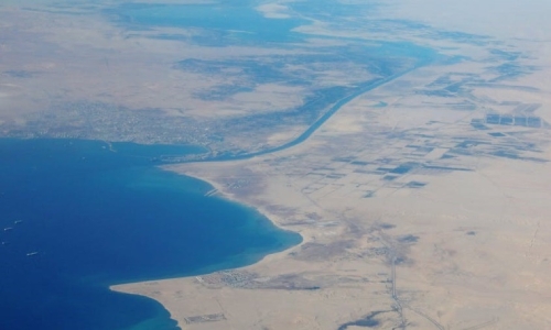 Egypt lengthening two-way portion of Suez Canal by 10 kilometres