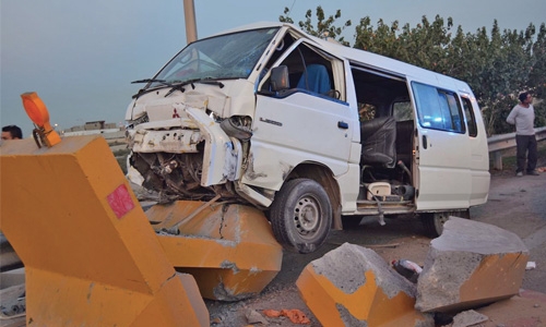 Asians injured in Sitra accident 