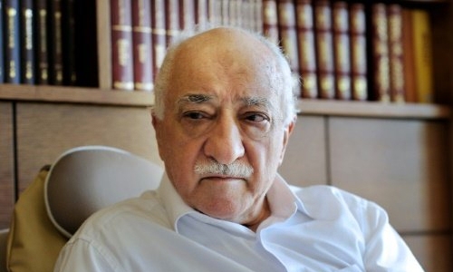 Turkey pushes US to arrest coup suspect Gulen