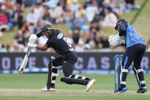 New Zealand crush Sri Lanka by 113 runs in 2nd ODI to win series