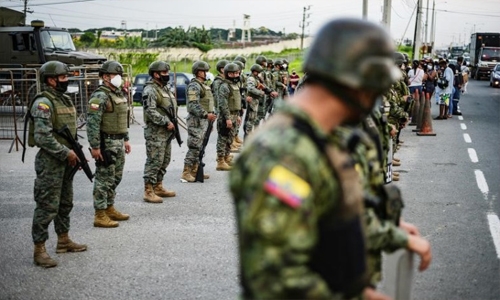 Ecuador raises death toll from prison riots to 79; police chief warns of new riot