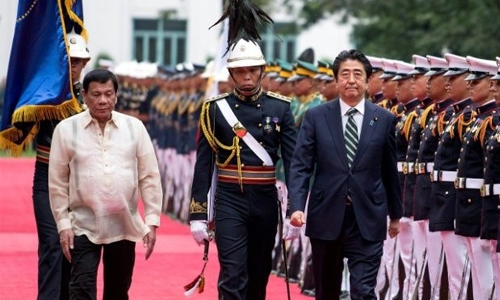 Japan PM offers Philippines drug war support