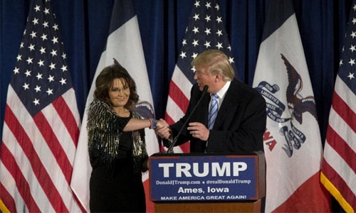 Sarah Palin endorses Trump for US president