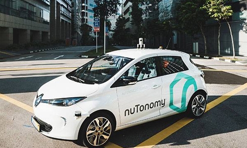 Driverless taxi hits lorry in Singapore trial