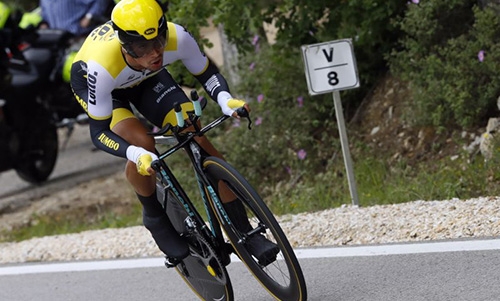 Roglic wins Giro TT, Brambilla still in pink