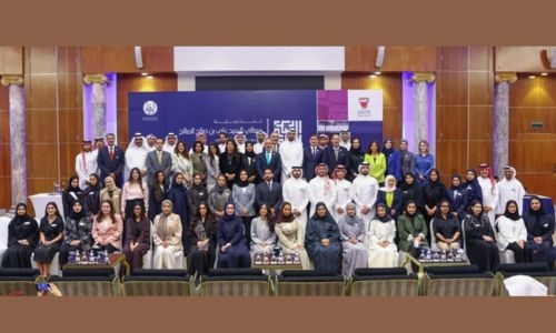 Youth Leadership Association Hosts 8th Youth Forum and Closes 7th Parliamentary Youth Program