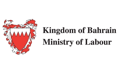 Labour Ministry implementing ‘Khobara’ and ‘For You’ under Bahrainouna Plan 