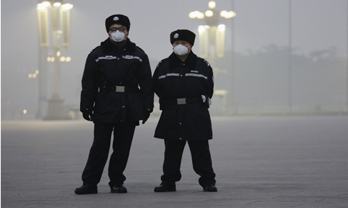 Beijing lifts smog red alert