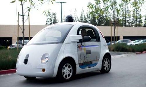 Google patent glues pedestrians to self-driving cars