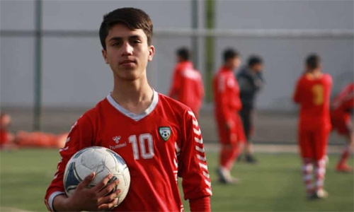 Afghan footballer falls to death from US plane