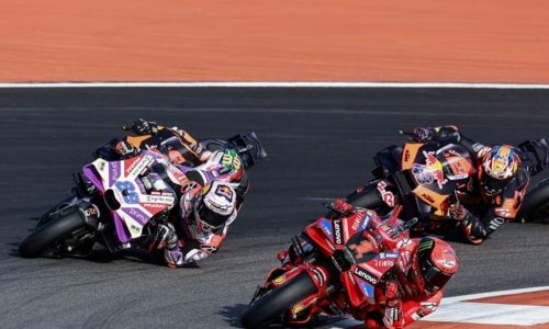 Bagnaia retains MotoGP title in style as Martin crashes