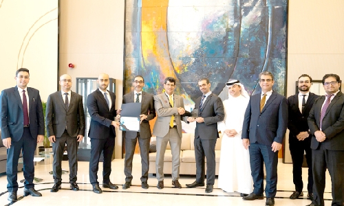 Al Salam Bank receives JP Morgan Elite Quality Recognition award