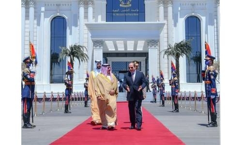 HM King Hamad returns to Bahrain after talks with leaders of Egypt, Jordan and UAE 