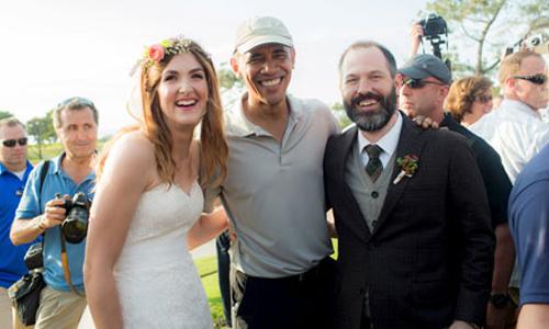 Barack Obama surprises bride and groom, crashes wedding