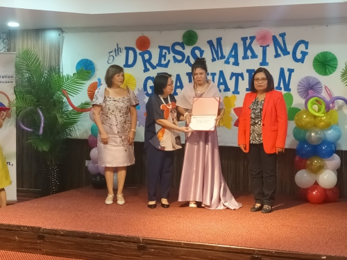 Filipino dressmaking trainees hail experience