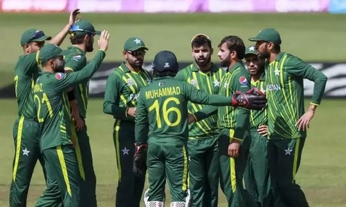 T20 World Cup: Pakistan beat Bangladesh to reach semifinals