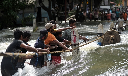 Sri Lanka deploys more troops as flood toll climbs to 180