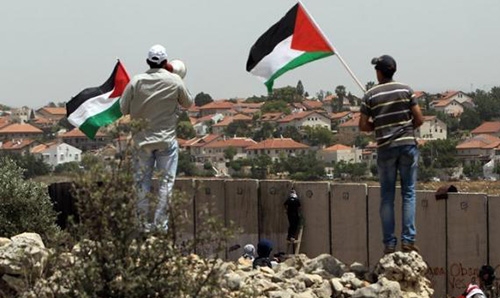 Palestinians to hold off on UN move against Israeli settlements