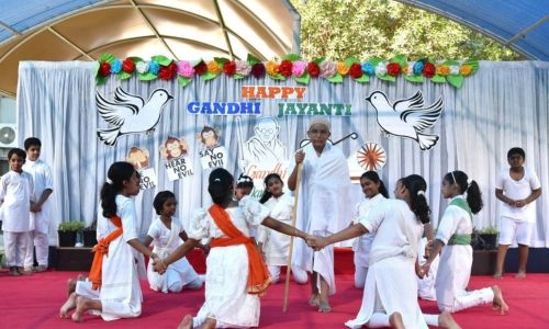 New Horizon School Commemorates Gandhi Jayanti with Spirit and Reflection 