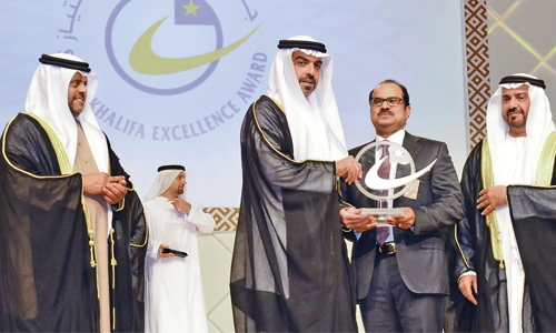 LuLu Hypermarket  bags SKEA honour