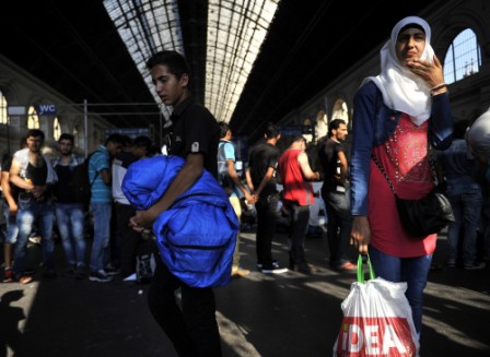Austrian Railways suspends Hungary services due to migrants