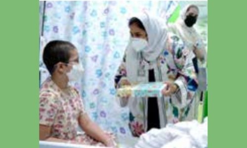 Al Baraka Islamic Bank organises Eid visit to SMC Children’s Ward