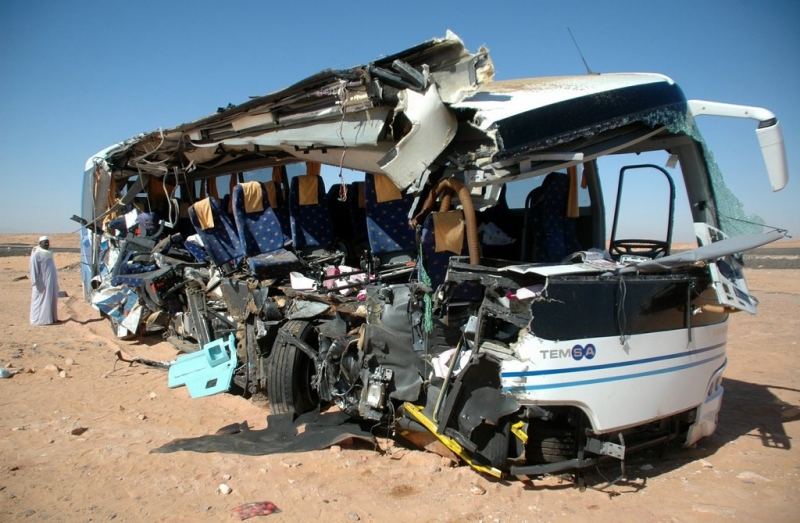 12 killed in Egypt bus-truck collision