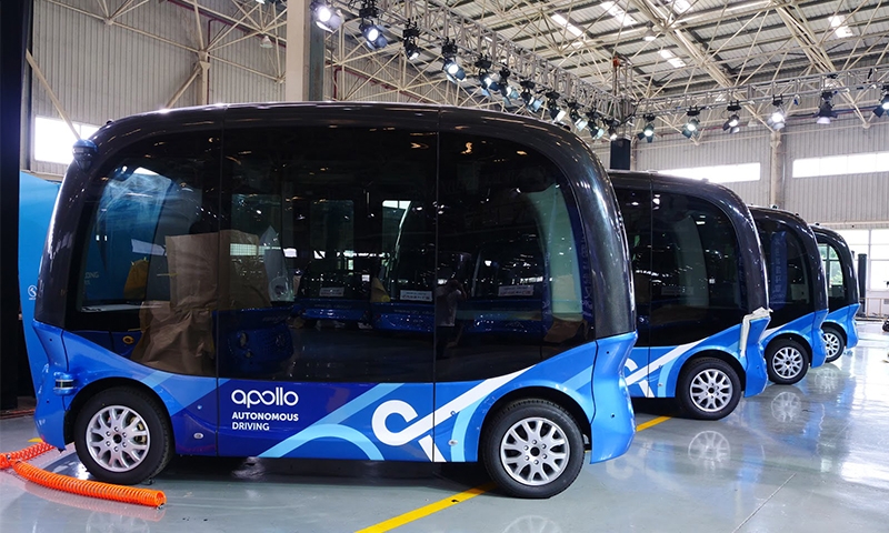 Chinese Internet giants rolls out self-driving buses for tourist spots, airports