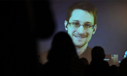 Snowden urges action not 'fear' of Trump