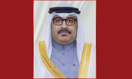 Bahrain Ministry to implement early textbook distribution