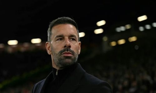 Van Nistelrooy accepts Man Utd lack a clinical striker