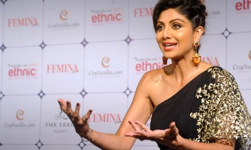 Bollywood star's literary faux pas sparks Twitter meme