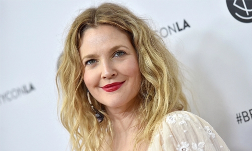 Drew Barrymore flaunts 25-pound weight loss
