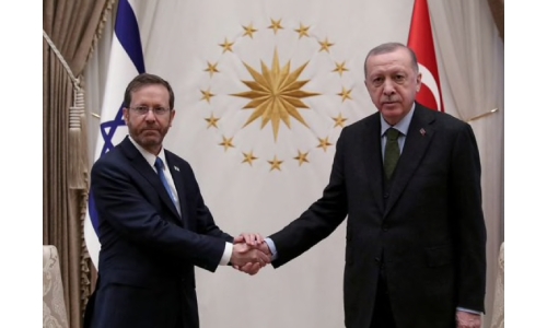 Israeli president visits Turkey to improve ties as gas interest grows