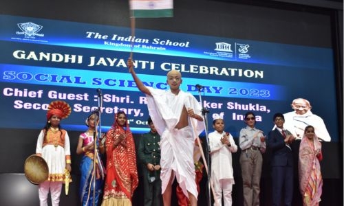 Indian School pays tribute to Mahatma Gandhi