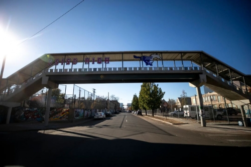 Proposed pedestrian bridge in Manama reviewed