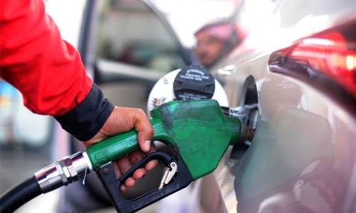 Higher oil revenue, reforms to cut Saudi deficits