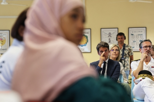 Court backs French abaya Muslim dress ban in schools