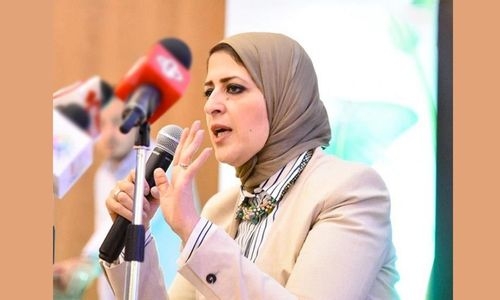 Health Minister highlights Bahraini women achievements in health sector