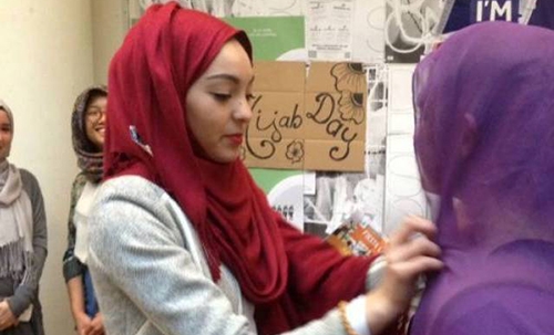 'Hijab Day' at Paris university divides opinion