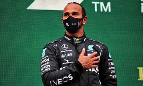 F1 world champion Hamilton renews Mercedes contract for 2021 season
