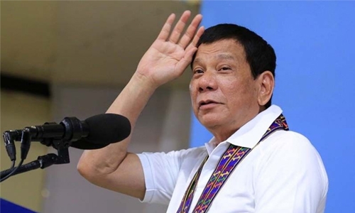 Filipinos give thumbs up to Duterte’s ‘excellent’ drugs war: poll