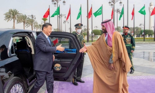 Bahrain King to participate in GCC, Arab summits today with Xi Jinping