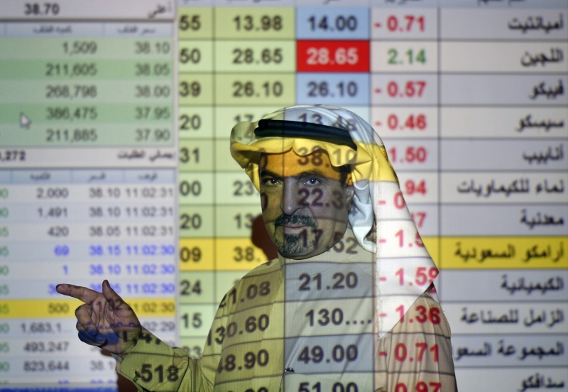 Gulf stock markets tumble as oil slumps during virus concerns